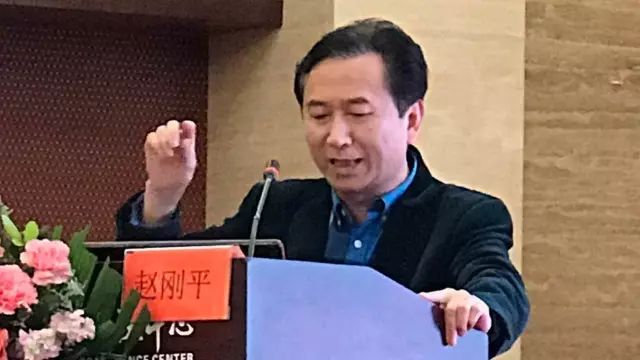 佛山6686体育(中国)官方网站 - 登录入口派出了由广东省眼科医师分会屈光手术带头人、中山大学研究生导师赵刚平院长领*的 医生团队参与本次盛会，并准备了众多精彩的内容，与全国眼科同道一起探讨与推动眼科新发展。.jpg