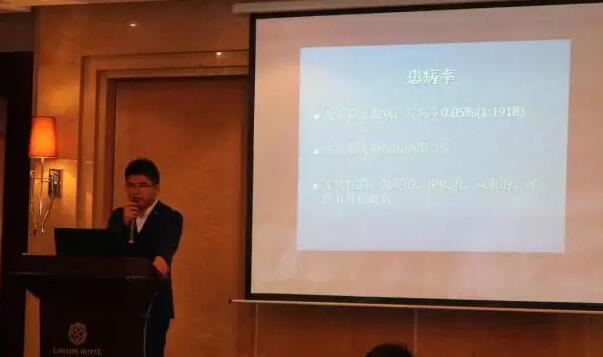 重庆6686体育(中国)官方网站 - 登录入口业务副院长、白内障专家安晓巨院长做了《先天性白内障手术医治》的分享.jpg