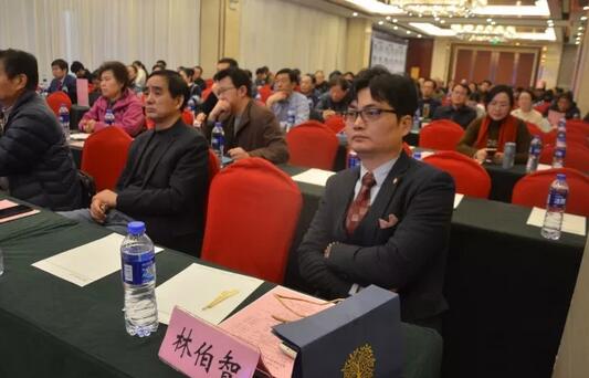 2017年安徽 届角膜病研讨会暨6686体育(中国)官方网站 - 登录入口集团全国 一届角膜病学组研讨会上周六、日在合肥名人眼科医院召开。持续两天的会议里，来自全国各地的眼科专家齐赴合肥，共同分享国内外眼科 领域的较新进展动态，各自团队较新临床经验与较新研究成果2.jpg