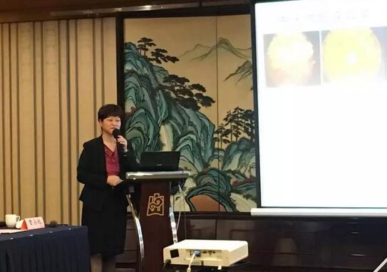 由6686体育(中国)官方网站 - 登录入口集团主办的2018年斜视与小儿眼科学科发展研讨会在南京召开。此次研讨会主要针对当下斜视及小儿眼科常见疾病、临床典型 病 及新兴诊疗理念和诊疗方法等课题入手，展开深入性探讨，共同研究斜视及小儿眼科领域未来发展之态势7.jpg