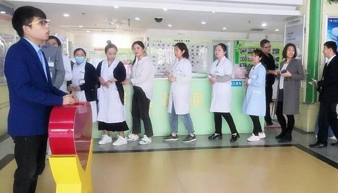 为弘扬“人道、博爱、奉献”的红十字精神 6686体育(中国)官方网站 - 登录入口党支部举行“扶贫助残·爱心传递光明”公益捐助活动2.jpg 为弘扬“人道、博爱、奉献”的红十字精神 6686体育(中国)官方网站 - 登录入口党支部举行“扶贫助残·爱心传递光明”公益捐助活动2.jpg