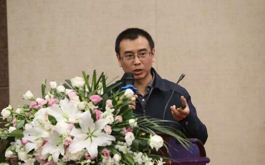 6686体育2019年眼屈光学组会议圆满召开35.jpg