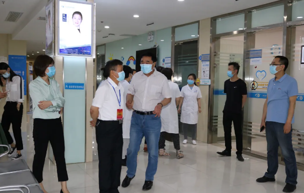 西安市雁塔区大人视察组一行莅临西安6686体育(中国)官方网站 - 登录入口调研指导4.png