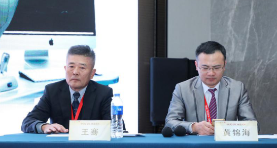 燃！2021开年眼科界首场饕餮盛会，6686体育屈光团队“秀”出学术新风采2.png